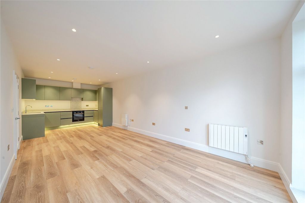 Property photo 2 of 10 Picture No. 09