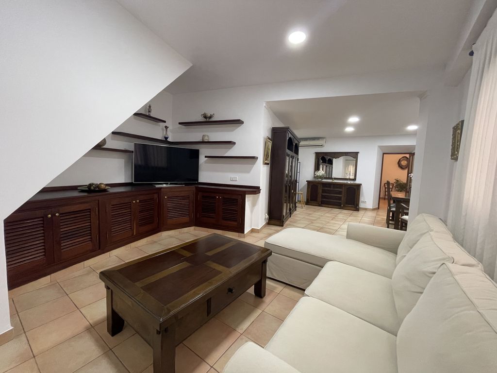 Property photo 3 of 26 Img_3127-Min.Jpg