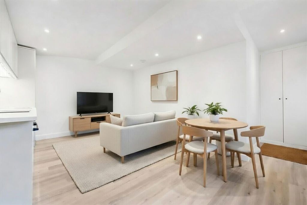 Property photo 3 of 15 Maple Road Srgy3.Jpg