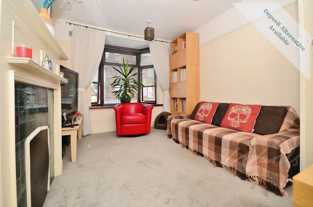 Property photo 3 of 6 Livingstone Lounge