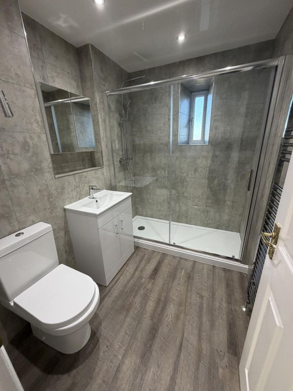 Property photo 3 of 13 Https://Cdn.Rmcloud.Online/Rmc-Temp-Live/Rent/4d26