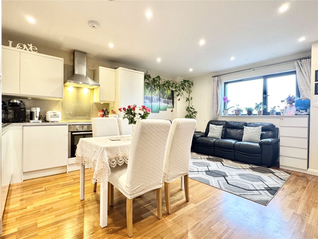 Property photo 2 of 20 Robinson Jackson