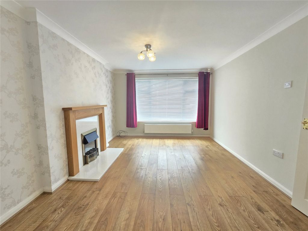 Property photo 3 of 20 Picture No. 15