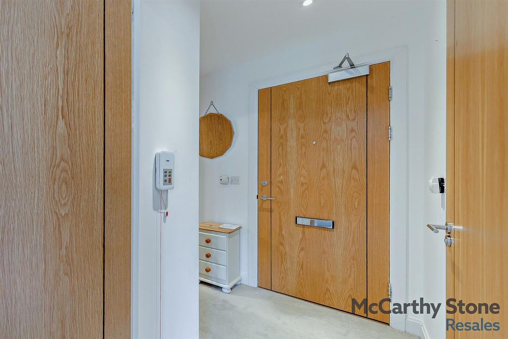 Additional image 10 of 1 bed flat for saleLe Jardin, Station Road, Letchworth Garden City SG6