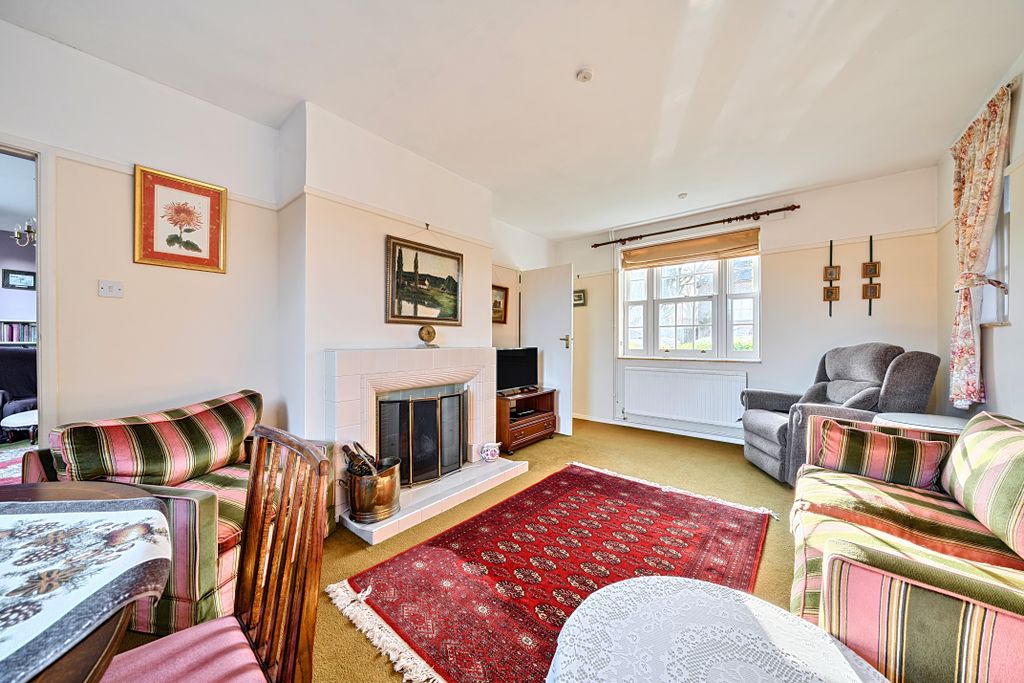 Property photo 2 of 15