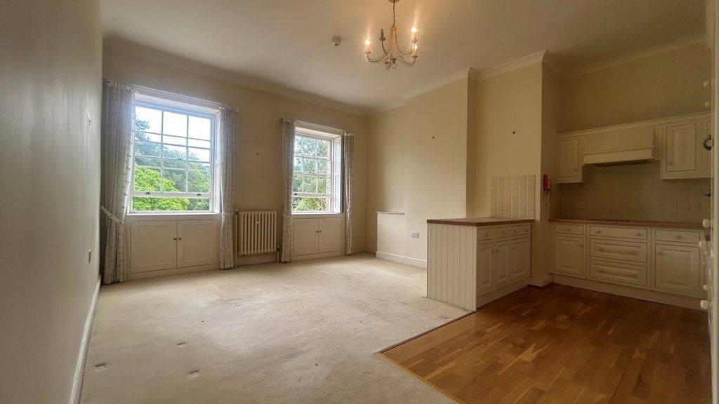 Property photo 3 of 6 Picture No. 05
