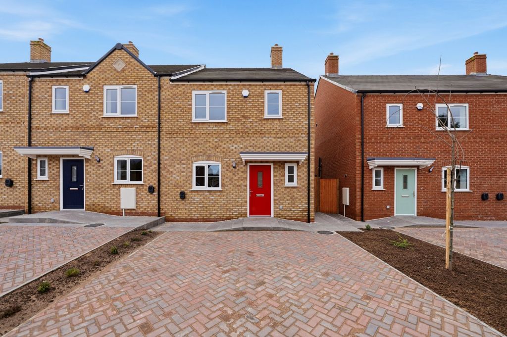 Property photo 2 of 10 Picture No. 25