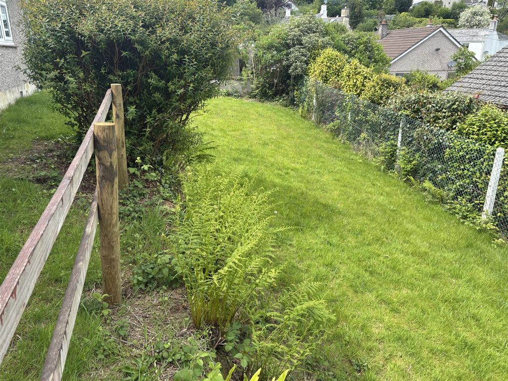 Property photo 3 of 13 Outside