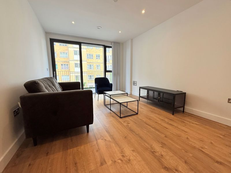 Property photo 3 of 6 Photo 11