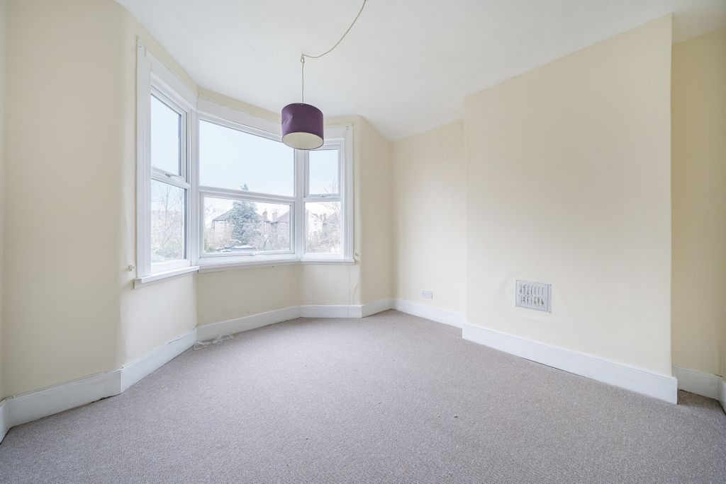 Property photo 1 of 6 1081607 (5)