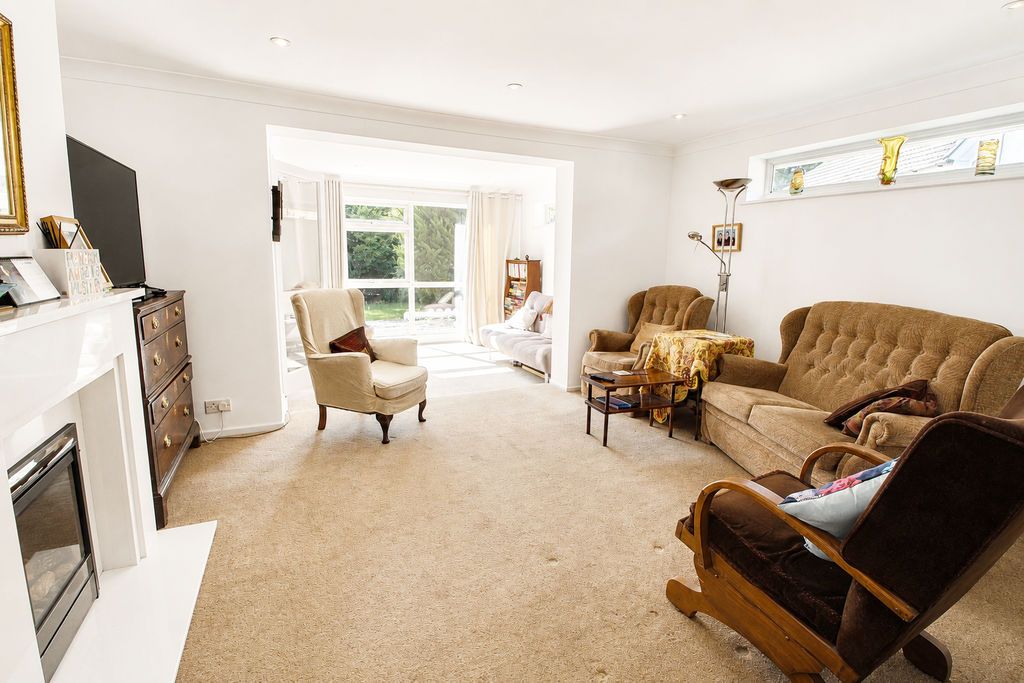 Property photo 3 of 16 Photo 18