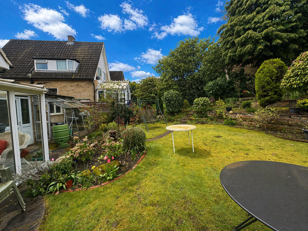 Property photo 3 of 4