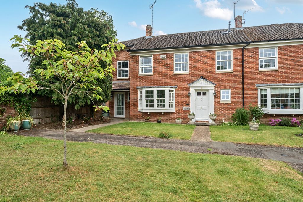 Property photo 1 of 12