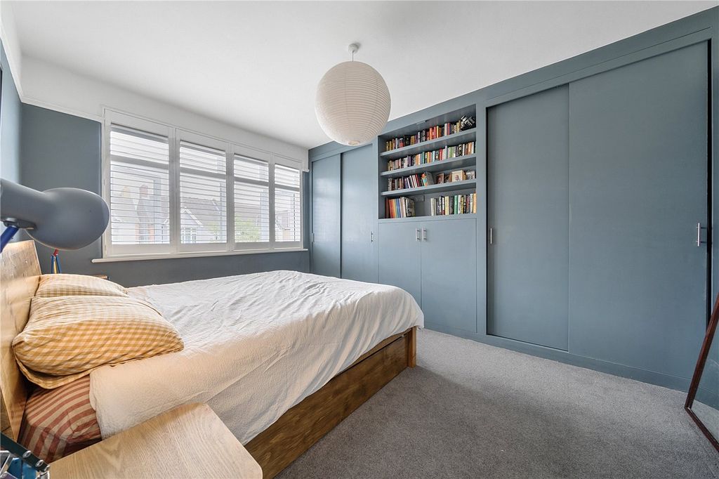 Property photo 3 of 28 Picture No. 33