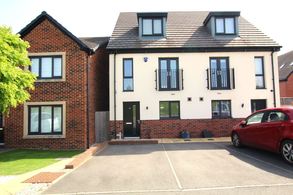 Property photo 1 of 30