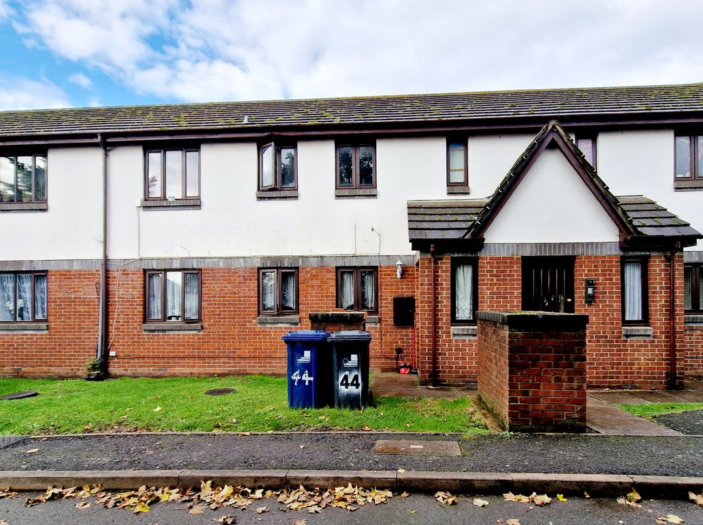 Property photo 1 of 11