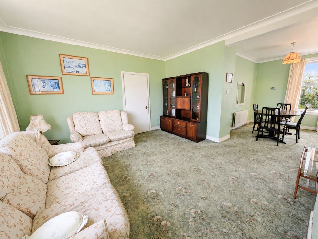 Property photo 3 of 26