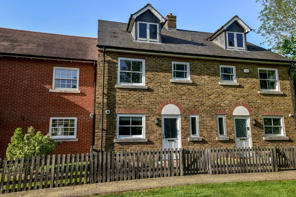 Property photo 1 of 25