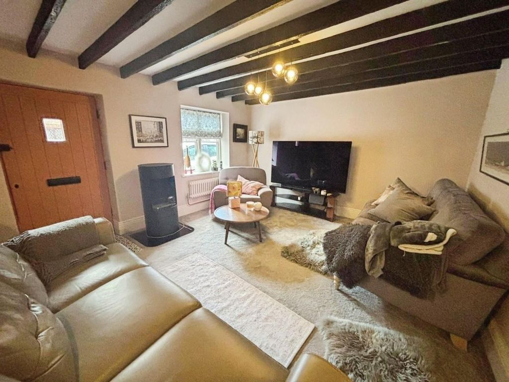 Property photo 2 of 13 183E1232-2628c992-3d9B-434d-8cd2-752A0c338Ea7.Jpeg