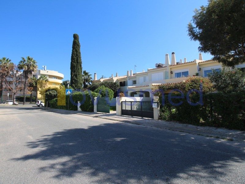 Property photo 3 of 38