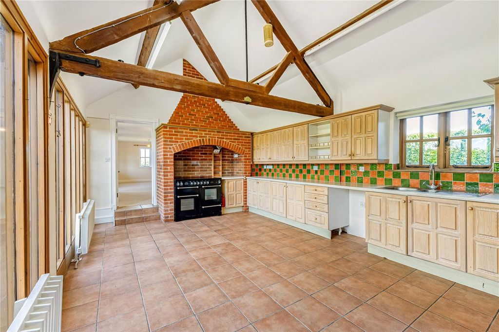 Property photo 3 of 12 Picture No. 06