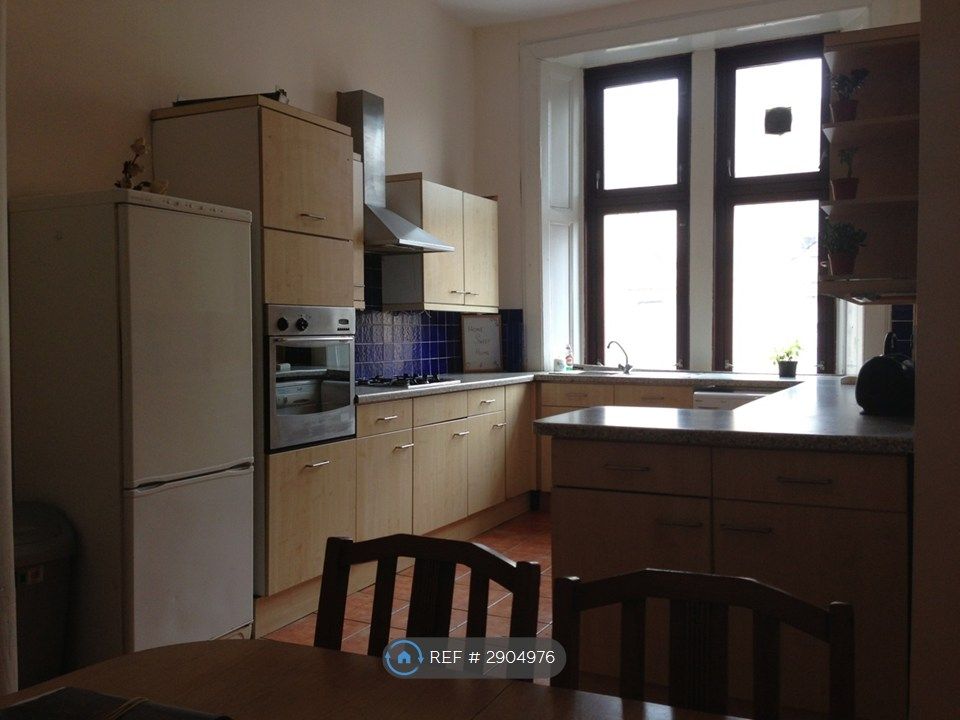 Property photo 3 of 6