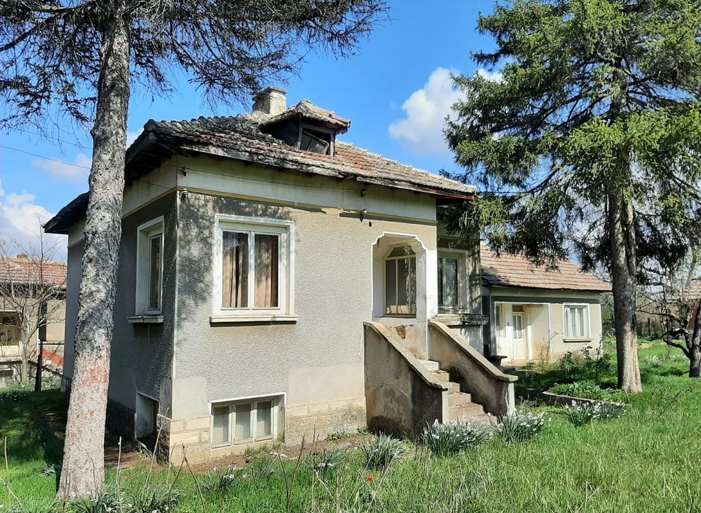 Property photo 1 of 7