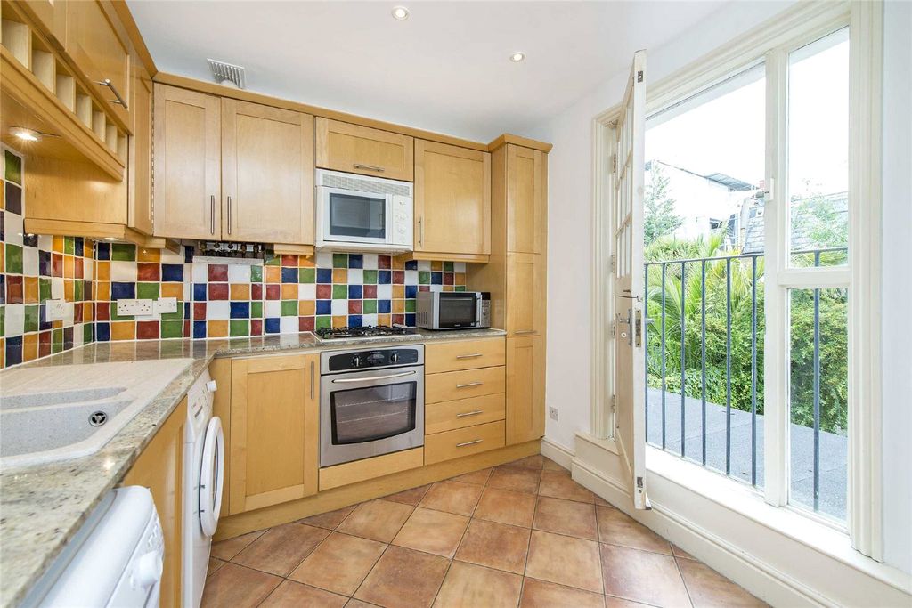Property photo 2 of 10 Picture No. 02