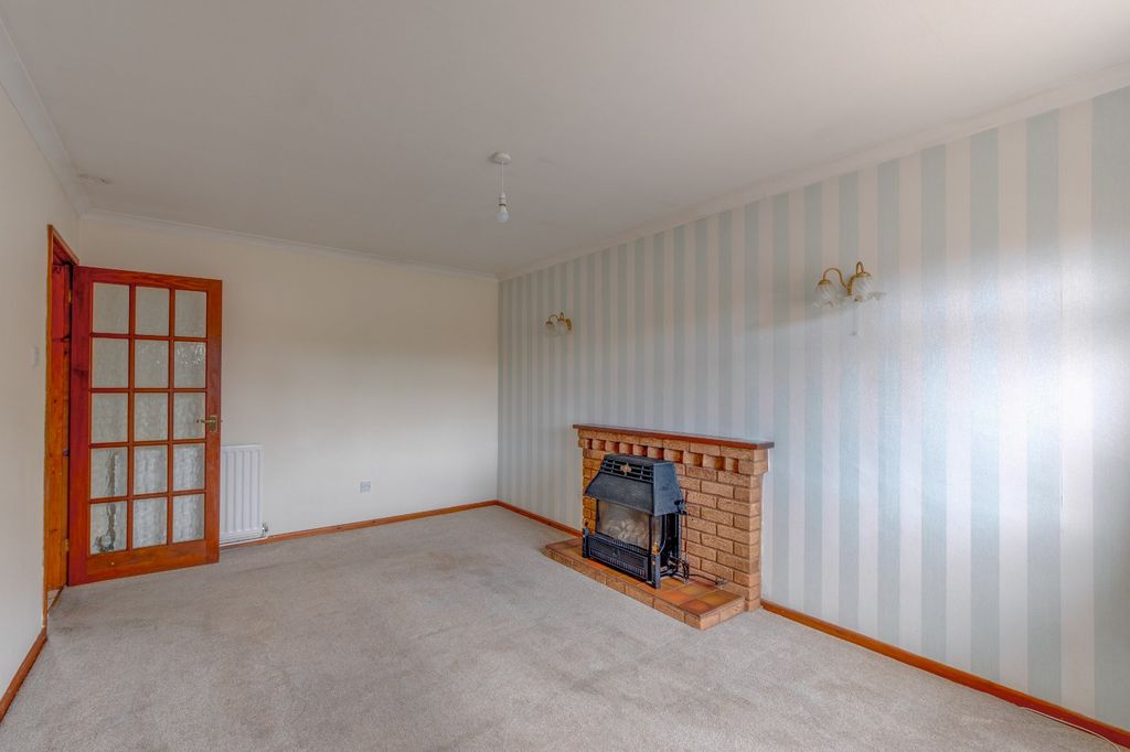Property photo 3 of 13 Picture No. 19
