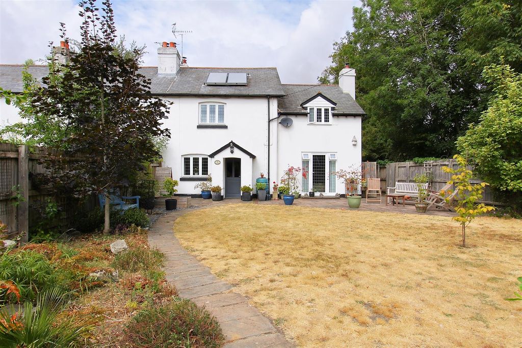 Property photo 1 of 16 Rose Cottage