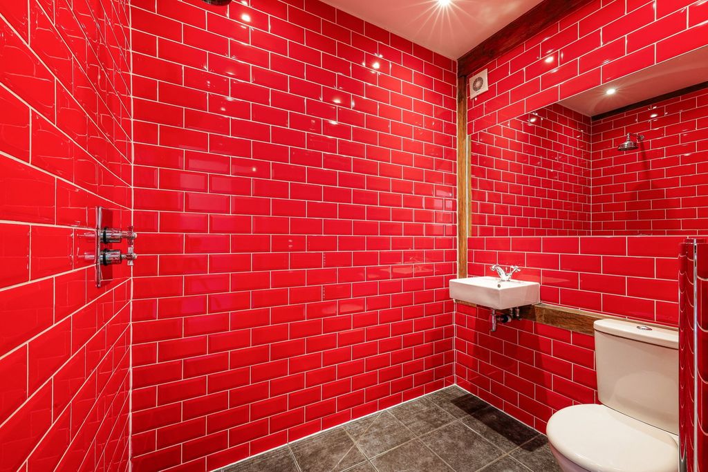 Additional image 14 of 3 bed end terrace house for saleEast Grinstead Road, Lingfield RH7