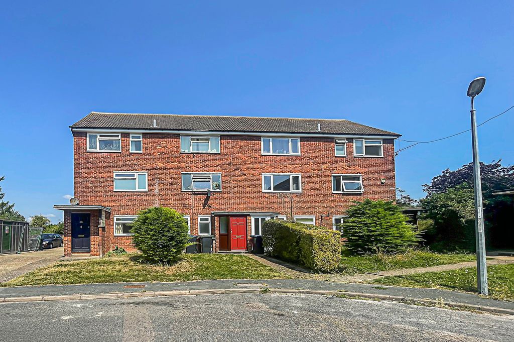 Property photo 1 of 6