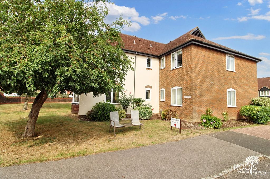 Property photo 1 of 7 Picture No. 09