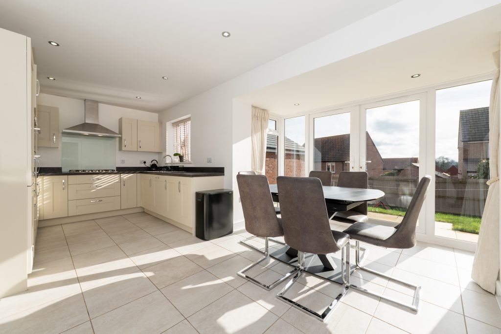 Property photo 3 of 34