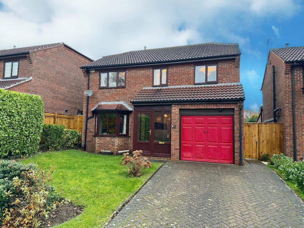 Property photo 1 of 12 Front