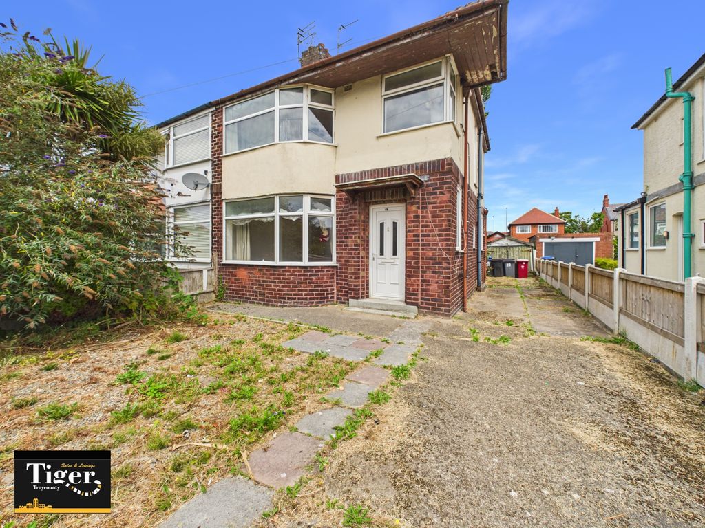 Property photo 1 of 12 Cam01931G0-Pr0391-Still006