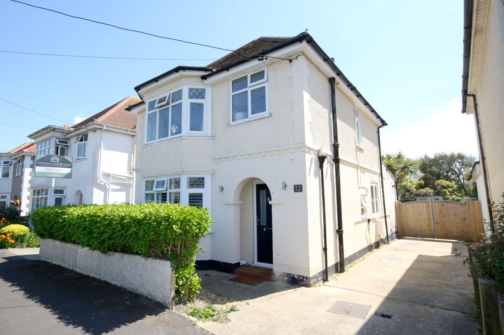 Property photo 1 of 21