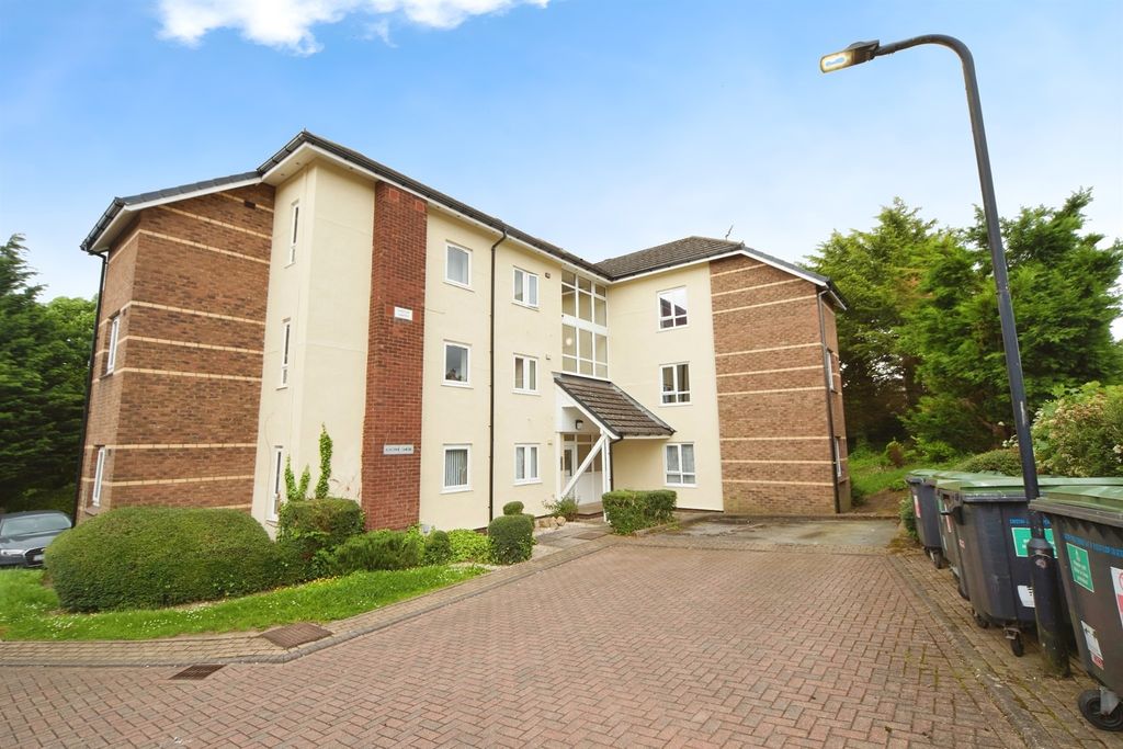 Property photo 1 of 11