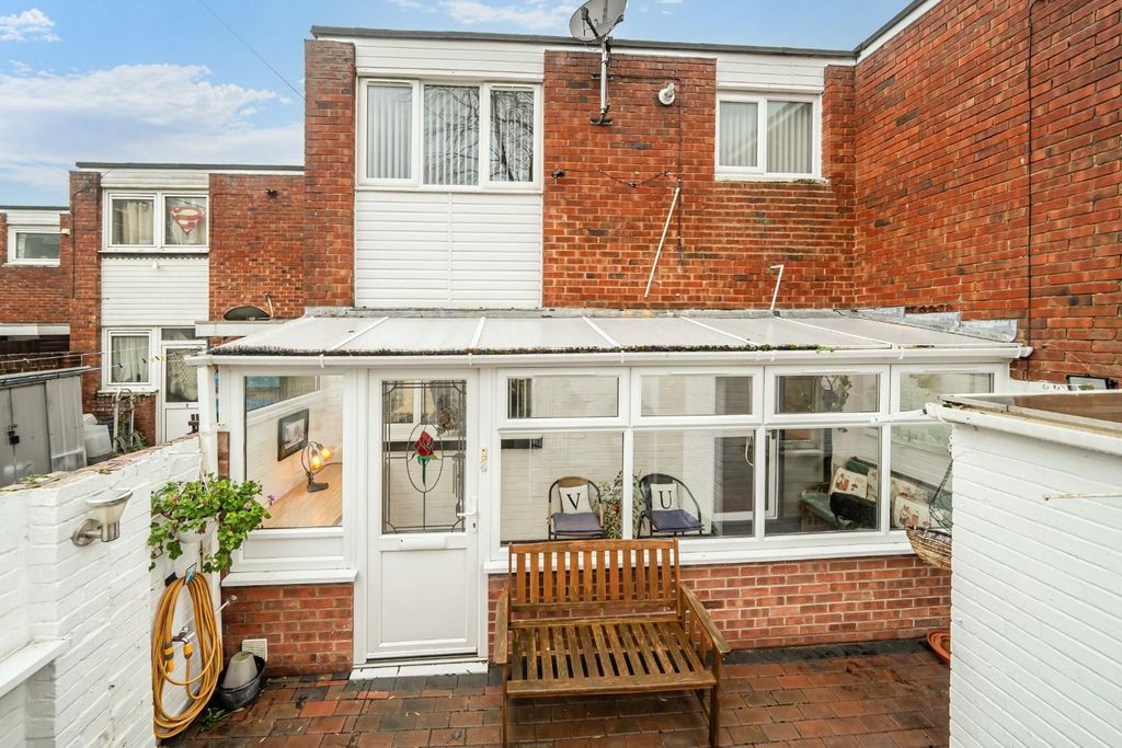 Property photo 1 of 19 1397164-19-69663c8421283.Jpg