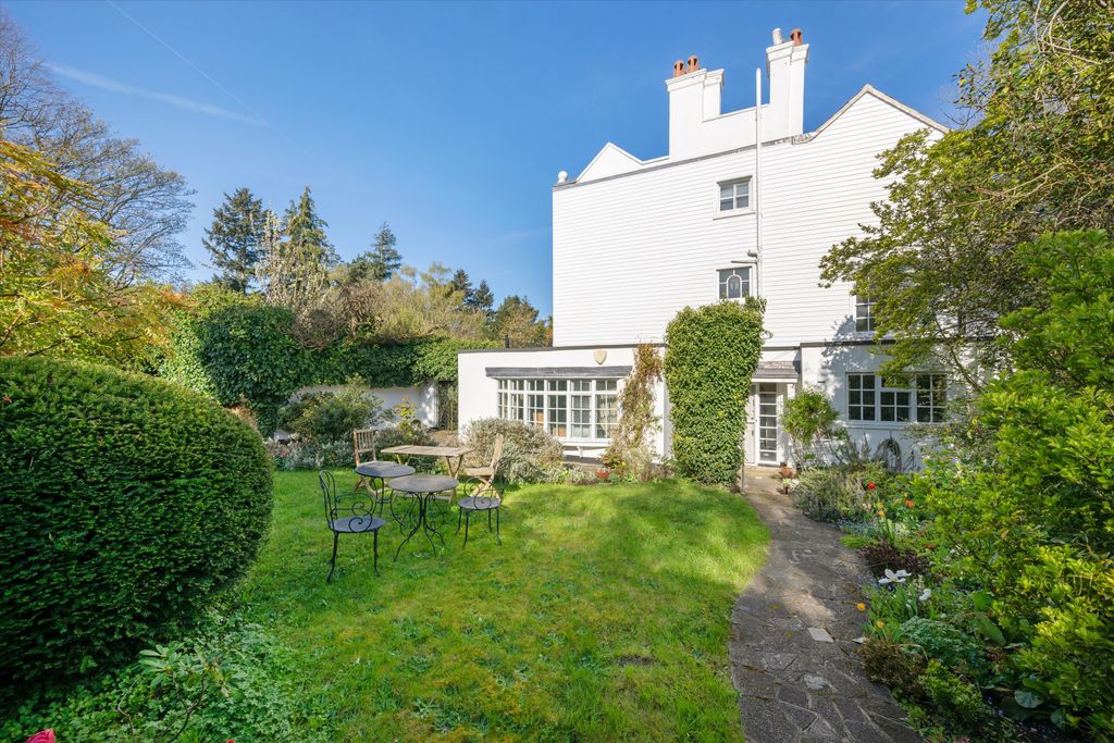 Property photo 1 of 23 Image