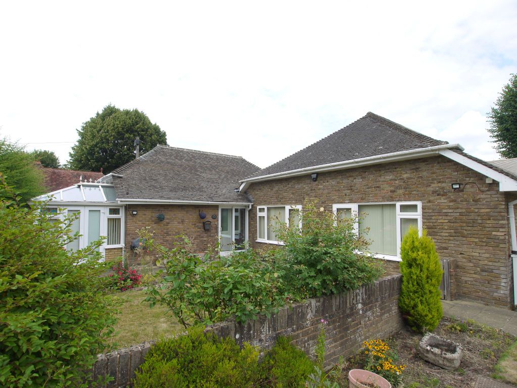 Property photo 1 of 14 Photograph 18