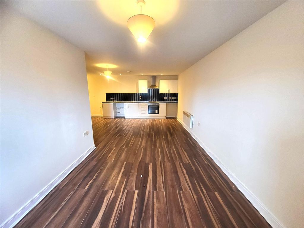 Property photo 3 of 13 Open Plan Sitting Room/ Kitchen Area Pic 2