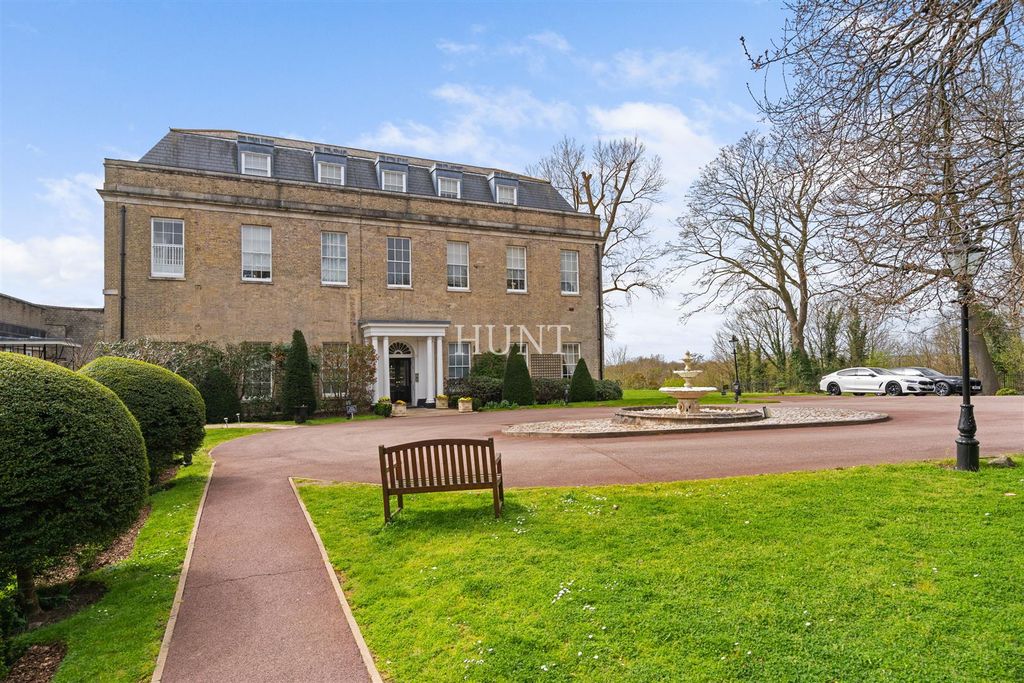 Additional image 51 of 4 bed flat for saleRegents Drive, Repton Park, Woodford Green, Essex IG8