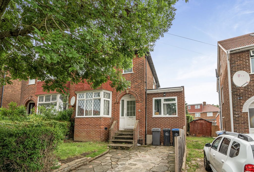 Property photo 2 of 12 1472503-1-6A26E5d...