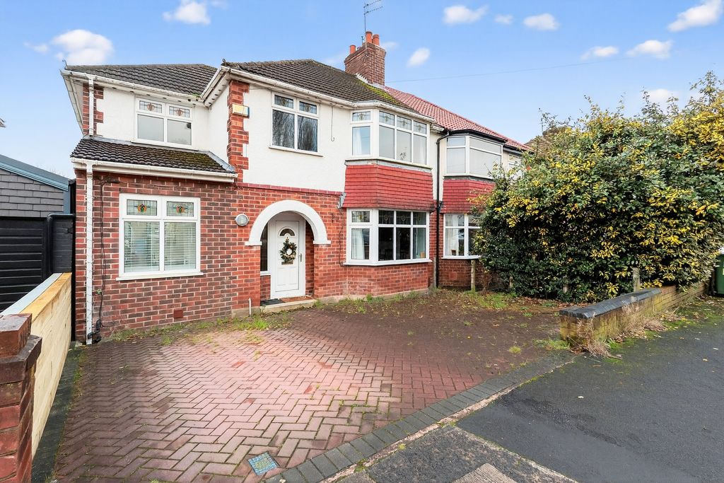 Property photo 1 of 20