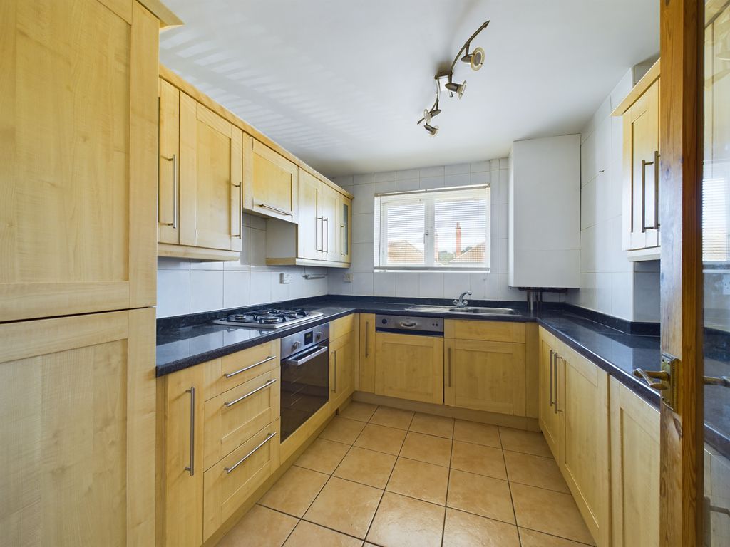 Property photo 2 of 8