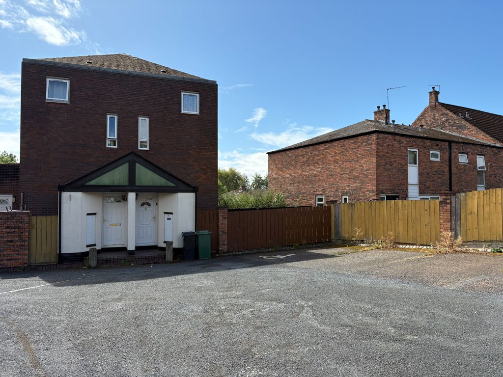 Property photo 1 of 16 Front