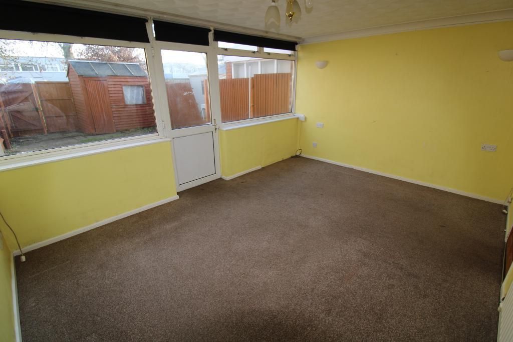 Property photo 2 of 9 Lounge