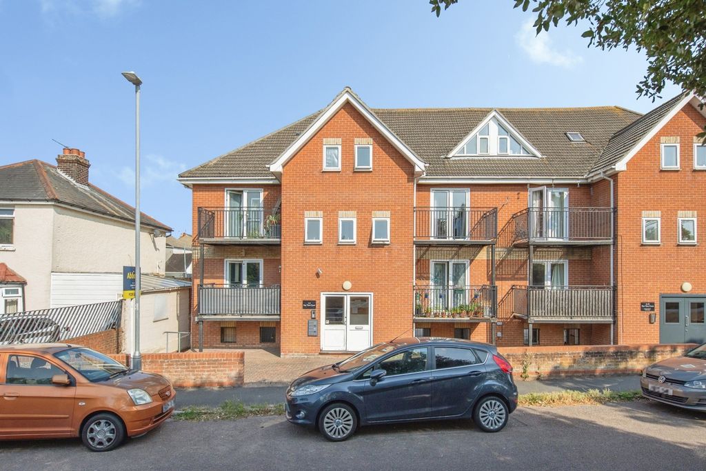 Property photo 1 of 8 Pbox-Img.Jpg