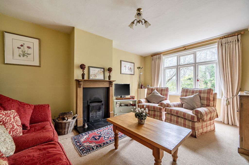 Property photo 2 of 25 1409056-9-698B3F2...